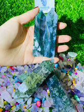 Load image into Gallery viewer, Moss agate point