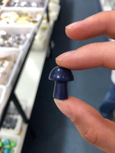 Load image into Gallery viewer, Crystal mushroom mini