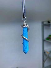 Load image into Gallery viewer, Pendulum pendant-Snake around