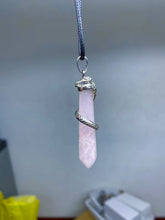 Load image into Gallery viewer, Pendulum pendant-Snake around