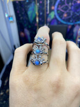 Load image into Gallery viewer, Natural crystal ring