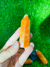 Load image into Gallery viewer, Sun stone tower