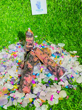 Load image into Gallery viewer, Rhodonite point