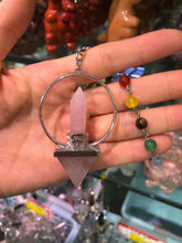 Load image into Gallery viewer, Pyramid pendulum