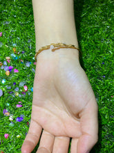 Load image into Gallery viewer, Blue Apatite Bracelet