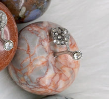 Load image into Gallery viewer, Crystal Apple