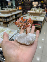 Load image into Gallery viewer, Crystal gravel tree(67MM)
