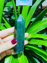 Load image into Gallery viewer, Green Mica