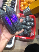 Load image into Gallery viewer, Yooperlite point