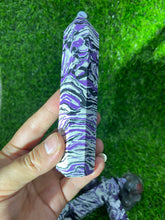 Load image into Gallery viewer, Purple zebra tower