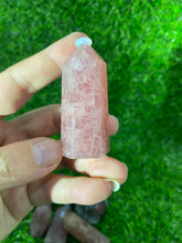 Load image into Gallery viewer, Strawberry tower