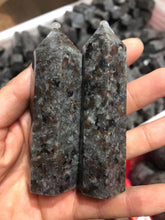 Load image into Gallery viewer, Yooperlite point