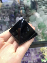 Load image into Gallery viewer, Crystal pyramid