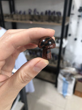 Load image into Gallery viewer, Crystal mushroom mini