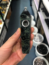 Load image into Gallery viewer, Crystal cigarette holder