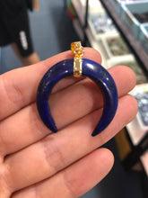 Load image into Gallery viewer, Moon pendant