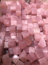Load image into Gallery viewer, Crystal cubes