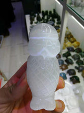 Load image into Gallery viewer, Selenite owl/snake