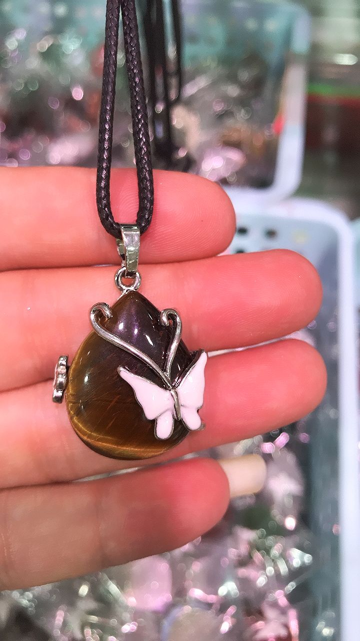 Butterfly crystal pendant