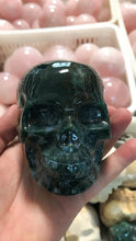 Load image into Gallery viewer, Moss agate skull
