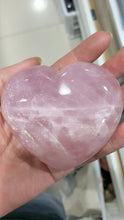 Load image into Gallery viewer, Rose quartz love heart
