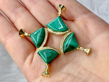 Load image into Gallery viewer, Malachite Pendant
