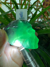 Load image into Gallery viewer, Green fluorite&lt;skull&gt;
