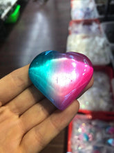 Load image into Gallery viewer, Coating selenite heart
