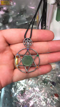 Load image into Gallery viewer, Six-pointed star pendant
