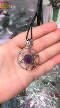 Load image into Gallery viewer, Six-pointed star pendant
