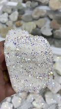 Load image into Gallery viewer, Color plated crystal closter
