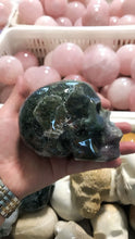 Load image into Gallery viewer, Moss agate skull
