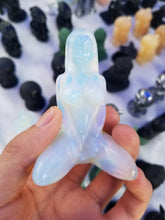 Load image into Gallery viewer, Kneeling sitting lady,obsidian&amp;opalite

